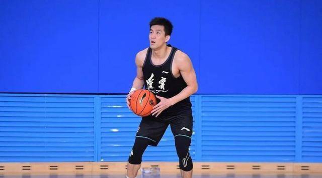 关于安徽男篮球迷情绪高涨，队伍士气飙升的信息